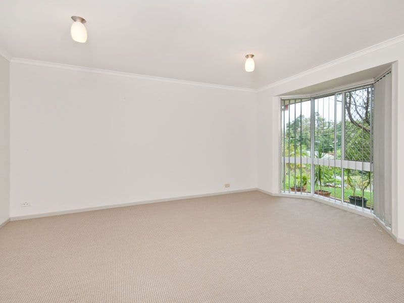 2 Beaumont Court, FERNY HILLS QLD 4055, Ferny Hills - Thumbnail 4