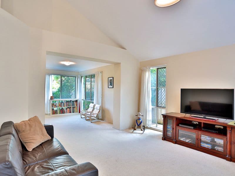 46 Dicaprio Circuit, BRIDGEMAN DOWNS QLD 4035, Bridgeman Downs - Thumbnail 2