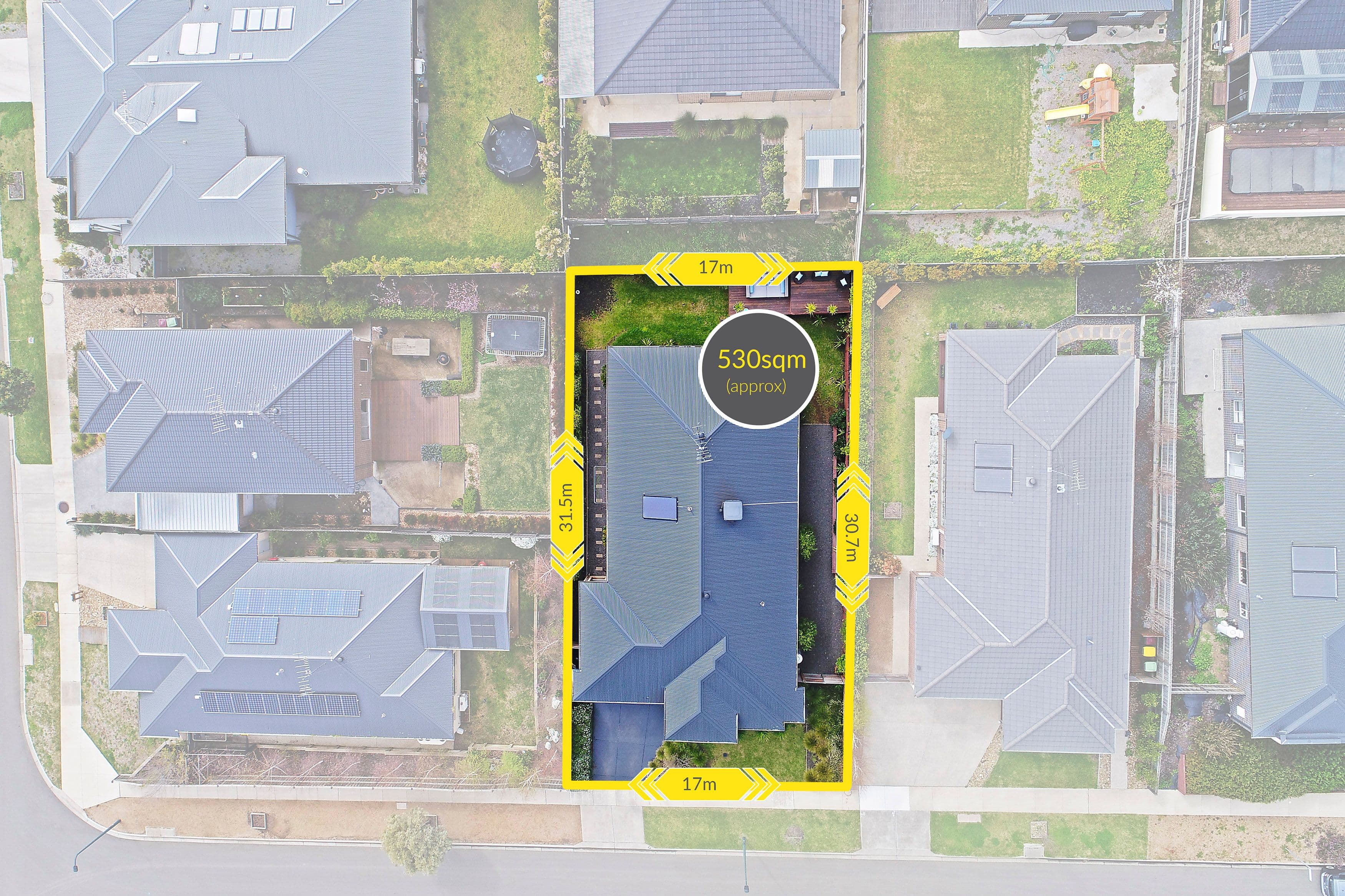 5 Woolondoon Drive, Highton VIC 3216, Highton - Thumbnail 2