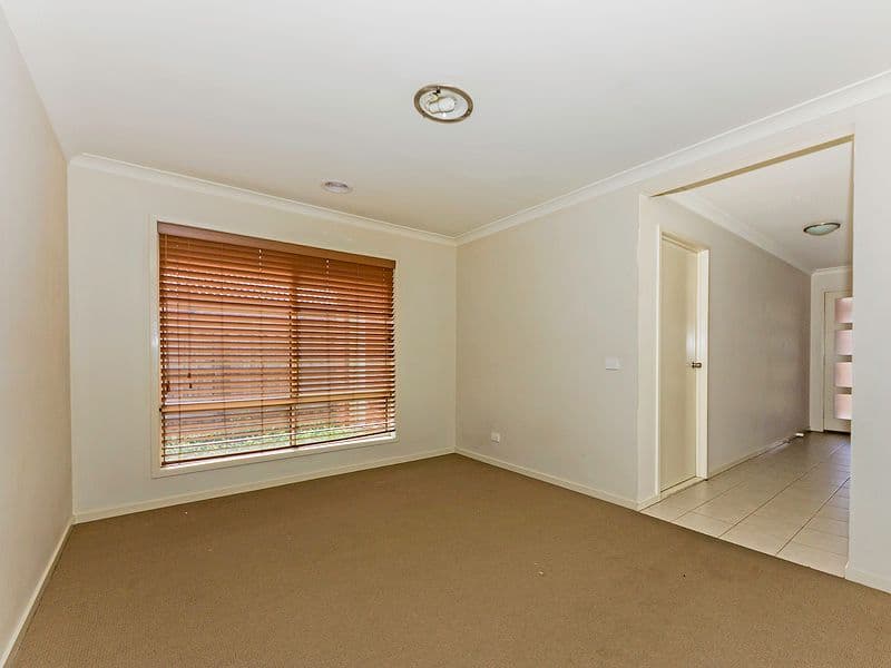 15 Felix Way, Tarneit VIC 3029, Tarneit - Thumbnail 3
