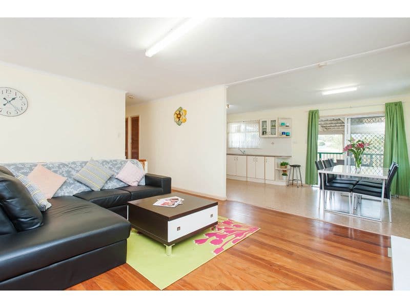 482 Newnham Road, UPPER MOUNT GRAVATT QLD 4122, Upper Mount Gravatt - Thumbnail 2
