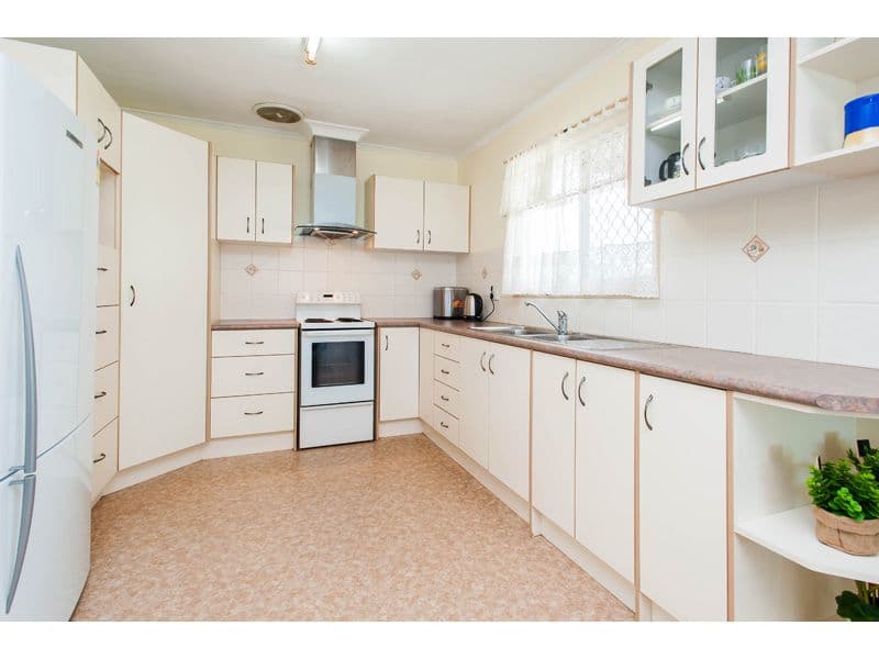 482 Newnham Road, UPPER MOUNT GRAVATT QLD 4122, Upper Mount Gravatt - Thumbnail 4