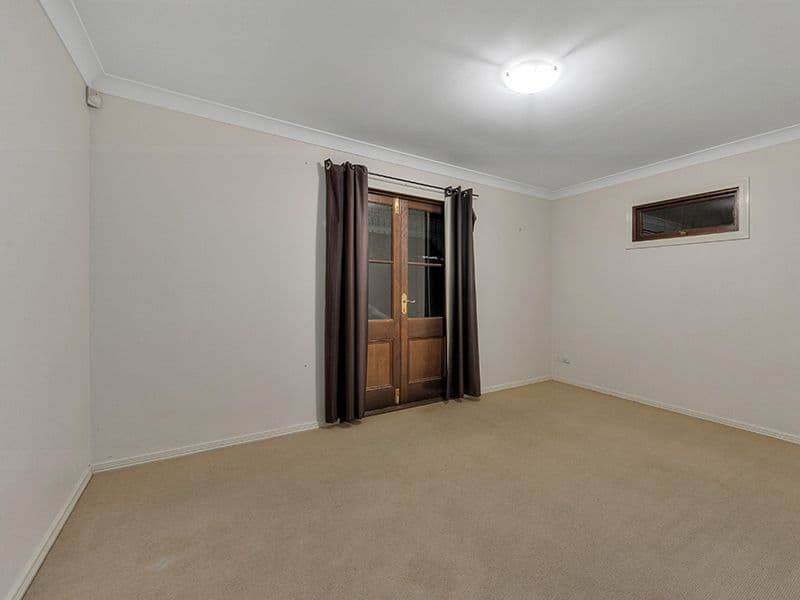 12 Harris Street, Hawthorne QLD 4171, Hawthorne - Thumbnail 6