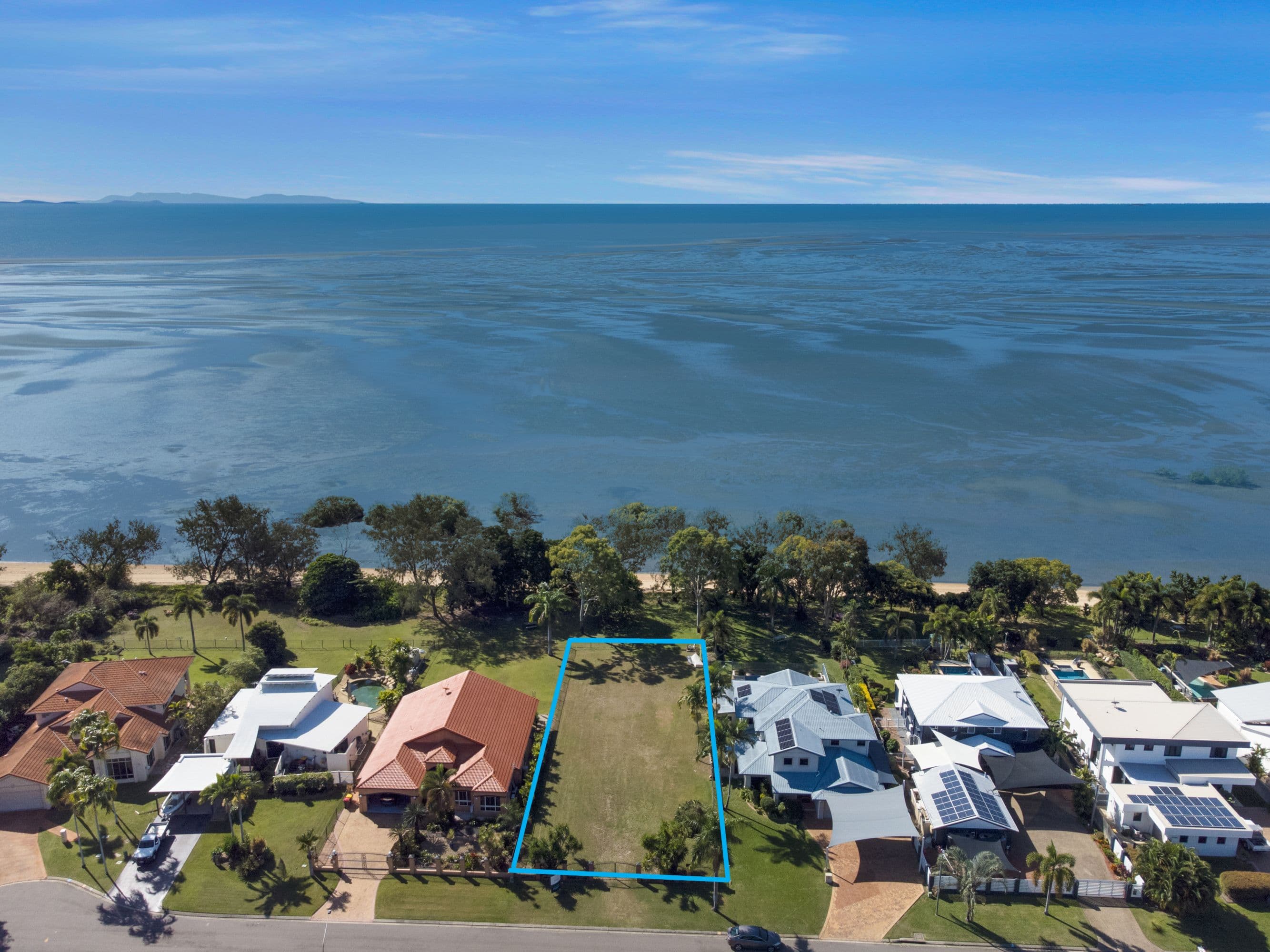 54 Waterview Drive, Bushland Beach QLD 4818, Bushland Beach - Thumbnail 2
