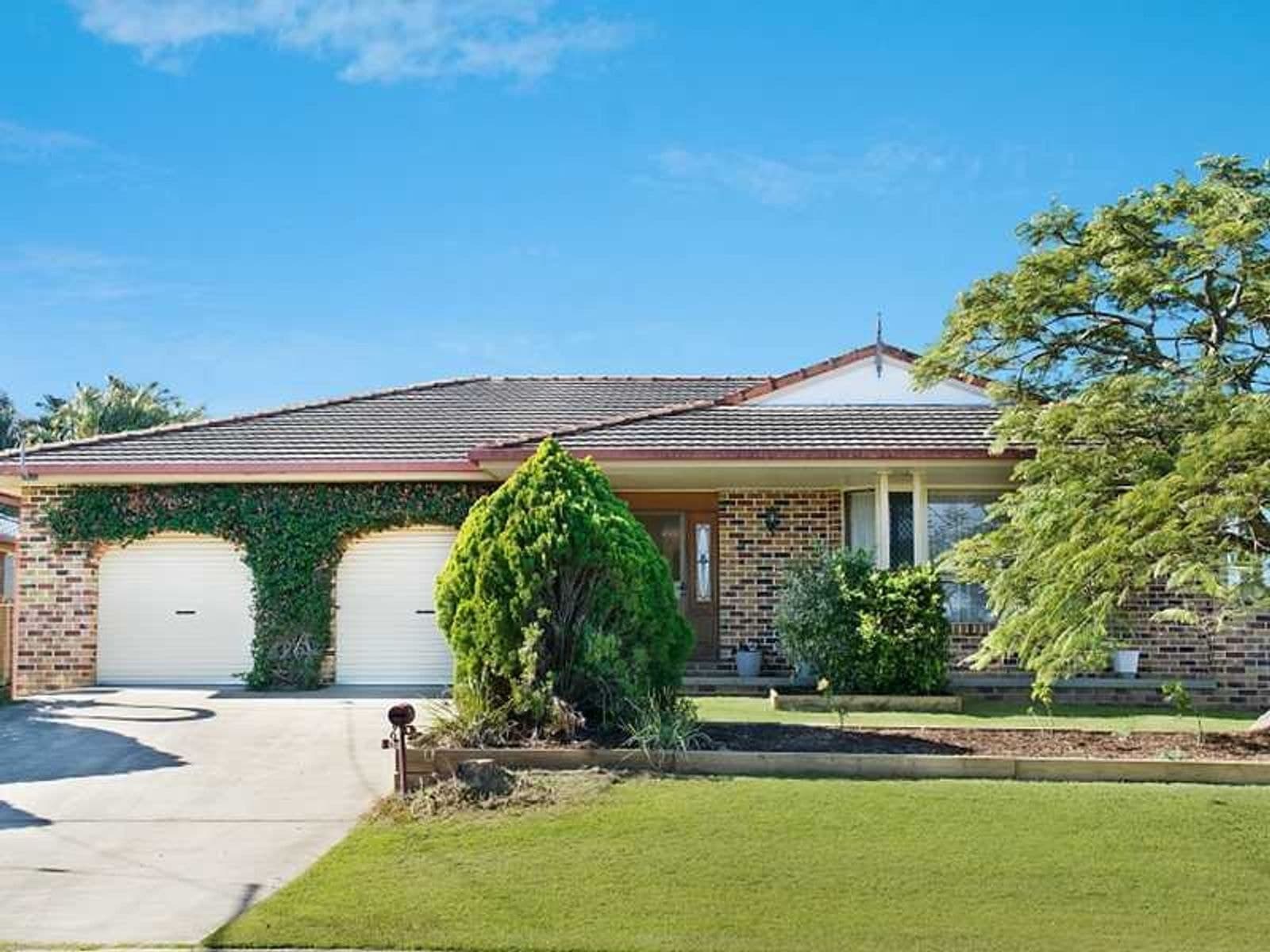 8 Sunset Place, Casino - Thumbnail 4