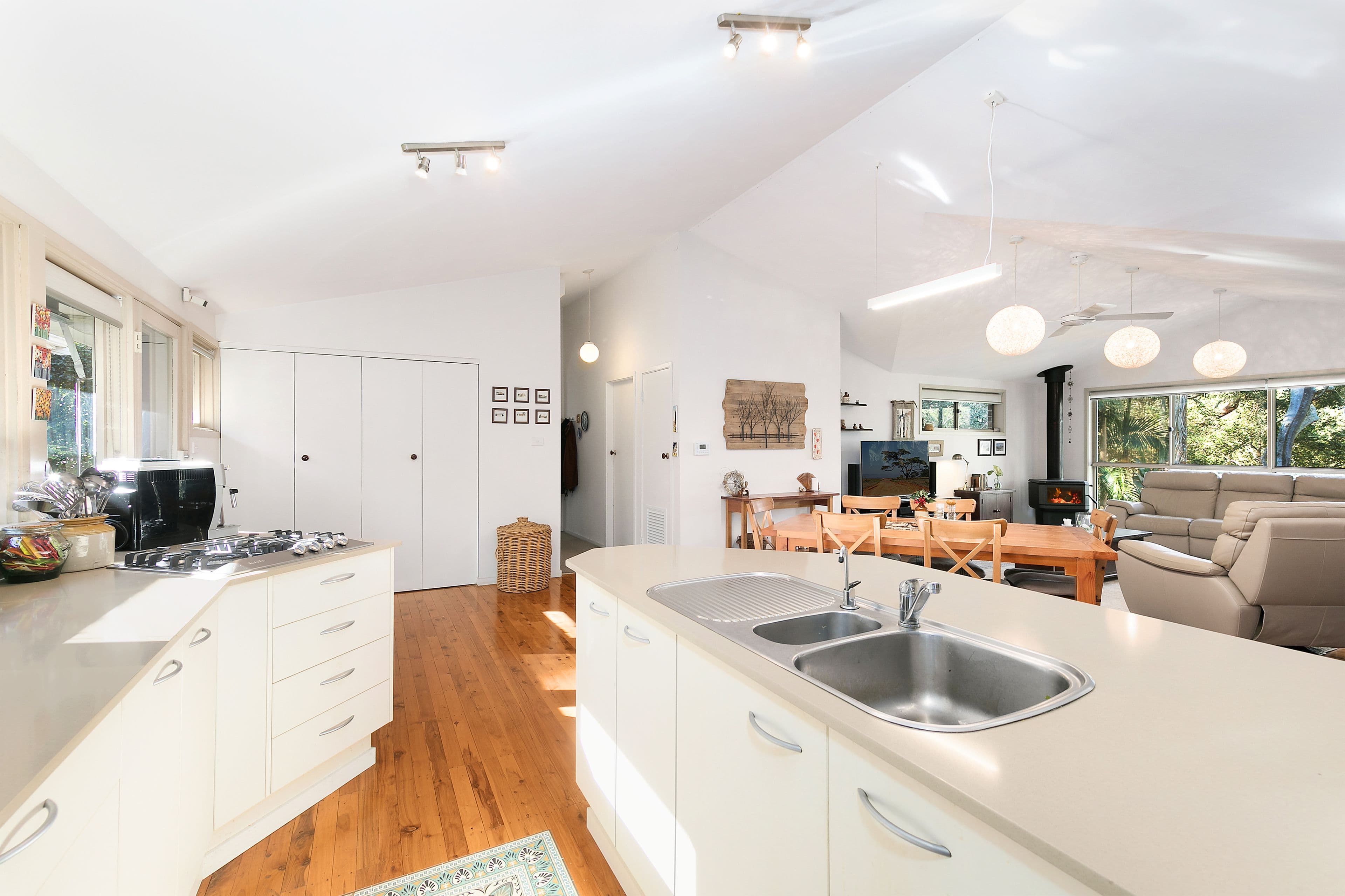 22 Campbell Drive, Wahroonga NSW 2076, Wahroonga - Thumbnail 4