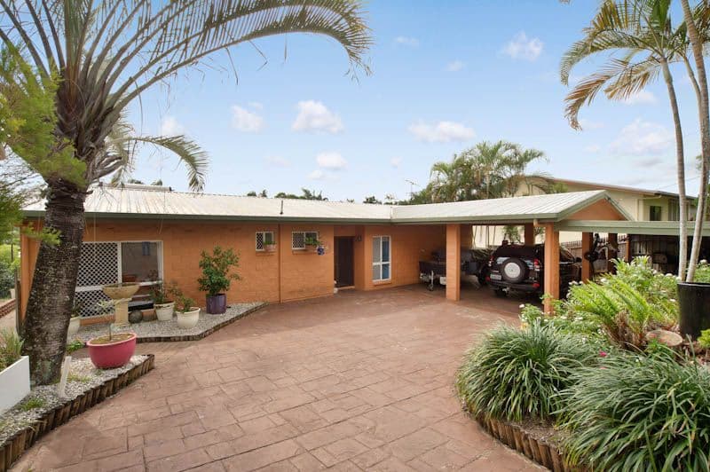 94 Anderson Road, WOREE QLD 4868, Woree - Thumbnail 2
