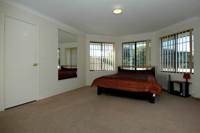 19  Barkley Loop, CANNING VALE WA 6155, Canning Vale - Thumbnail 6