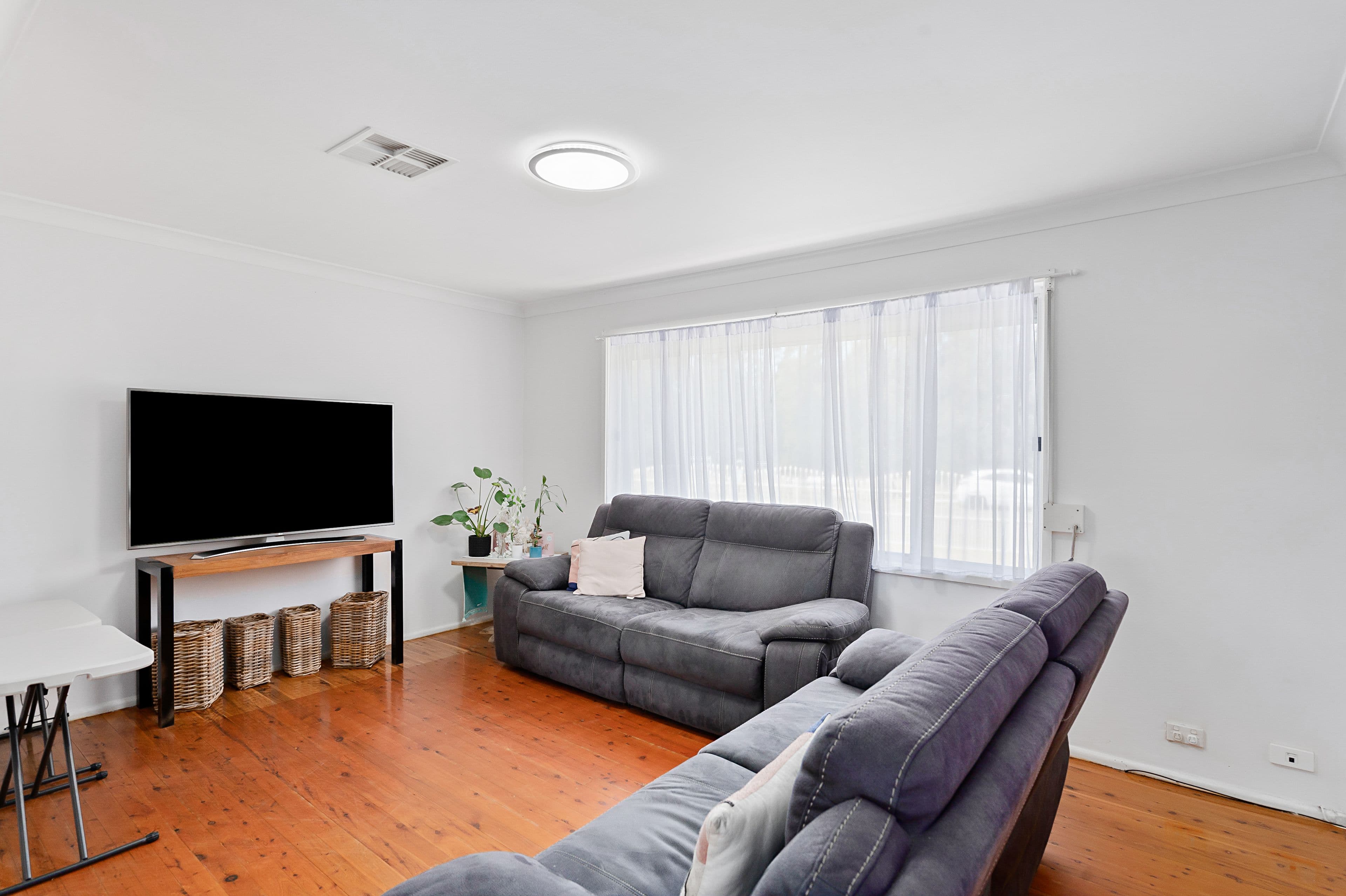 23 Coolatai Crescent, Bossley Park NSW 2176, Bossley Park - Thumbnail 4