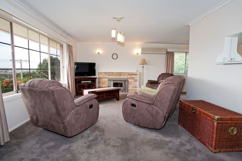 3 Melrose Avenue, HIGHTON VIC 3216, Highton - Thumbnail 3
