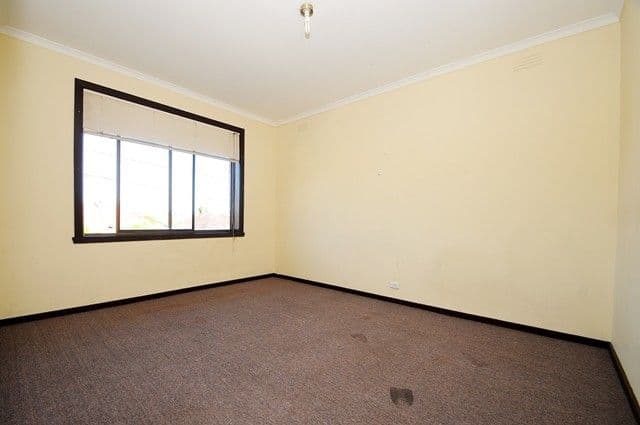 24 Salisbury Street, WERRIBEE VIC 3030, Werribee - Thumbnail 4