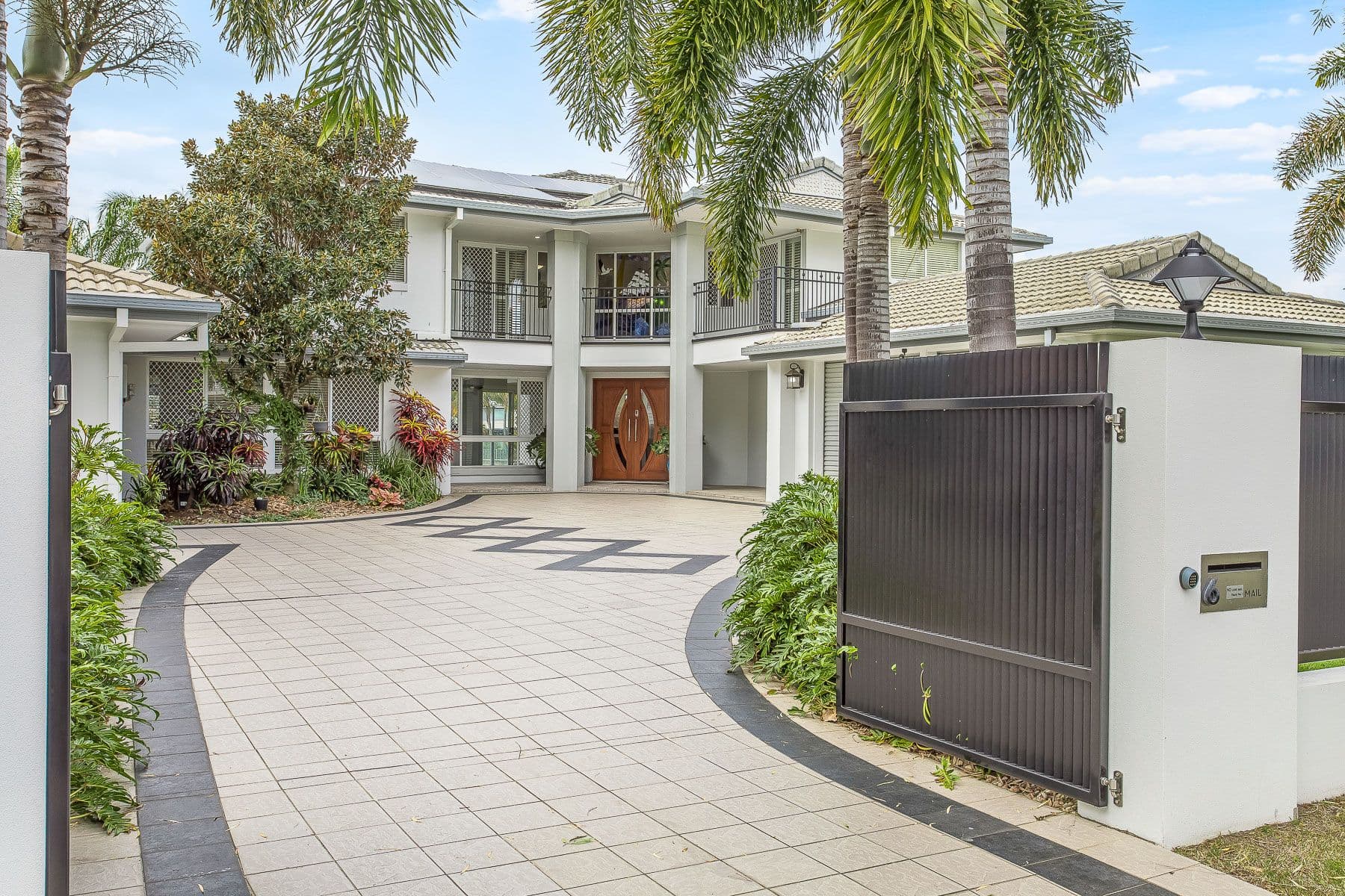 6 Reliance Court, Newport QLD 4020, Newport - Thumbnail 2