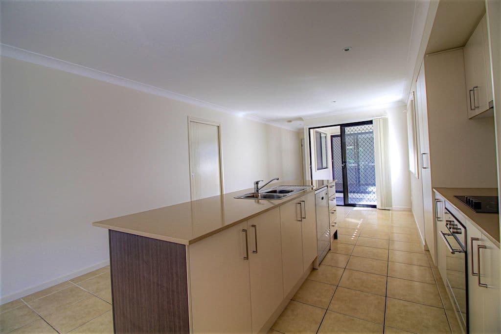1047 Toongarra Road, Leichhardt QLD 4305, Leichhardt - Thumbnail 2
