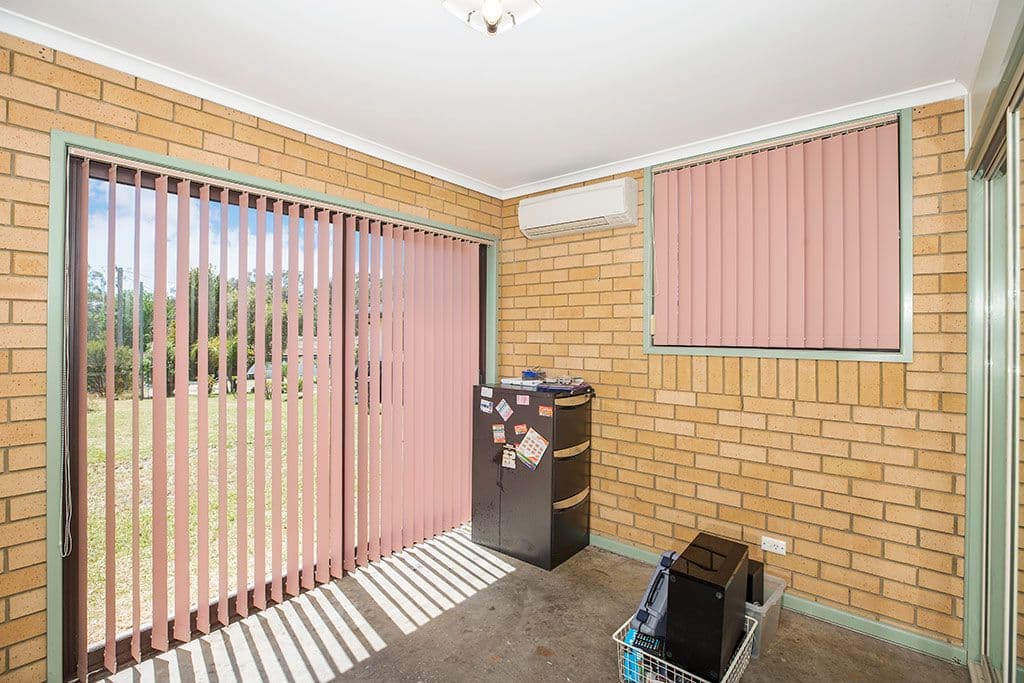 16 Southampton Avenue, Buttaba NSW 2283, Buttaba - Thumbnail 5