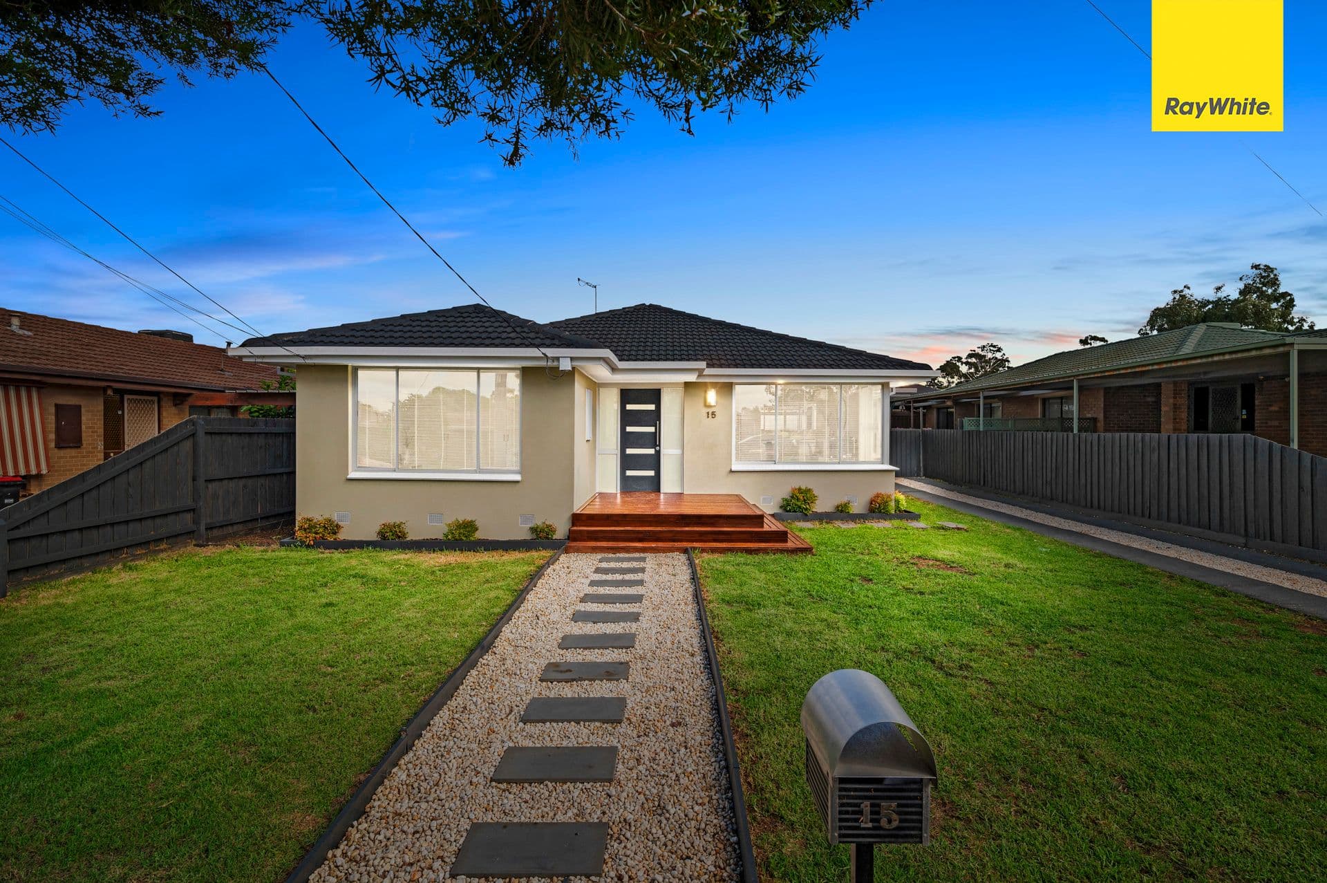 15 Brixton Place, Melton VIC 3337, Melton - Thumbnail 2