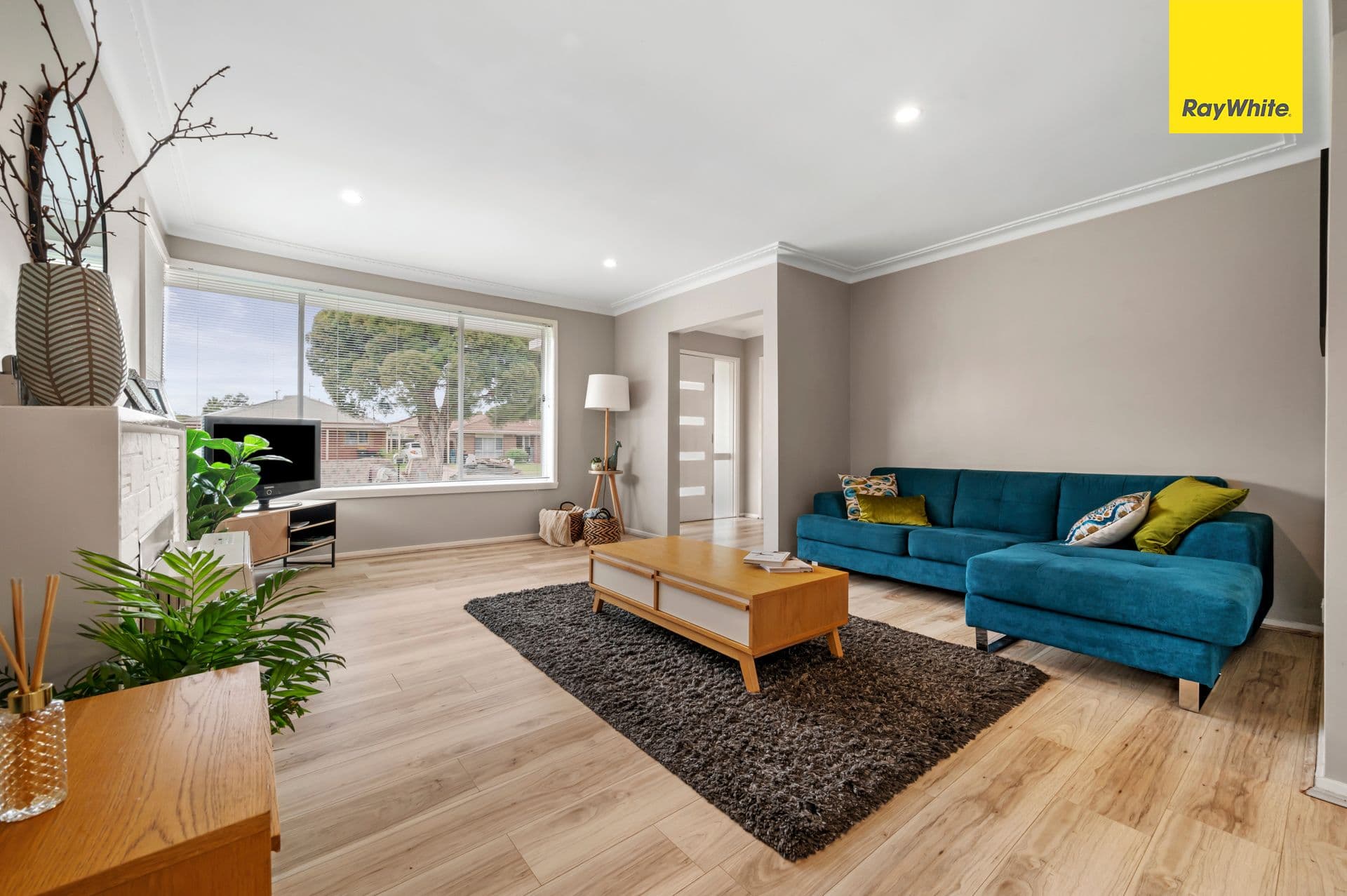 15 Brixton Place, Melton VIC 3337, Melton - Thumbnail 4
