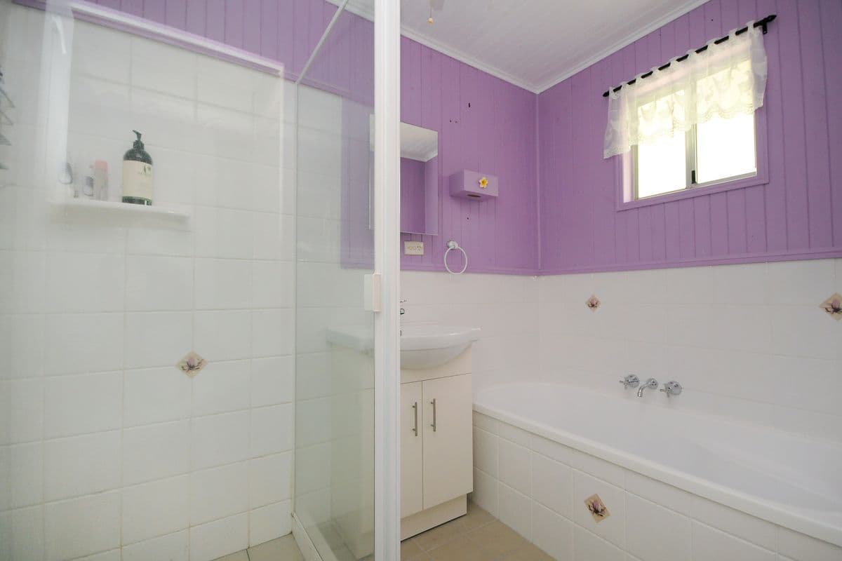 5 Talinga Street, MOUNT LOFTY QLD 4350, Mount Lofty - Thumbnail 8