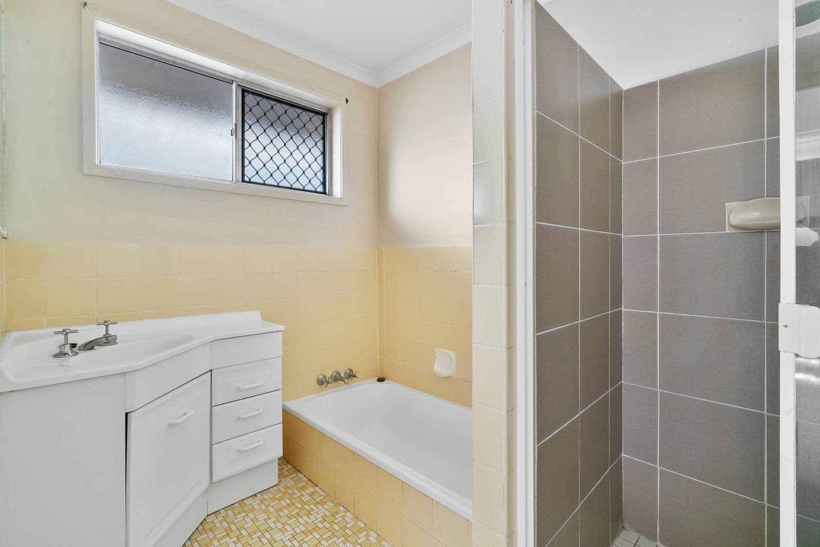 66 Townson Avenue *(also known as 53 Twenty Fourth Avenue), Palm Beach QLD 4221, Palm Beach - Thumbnail 8