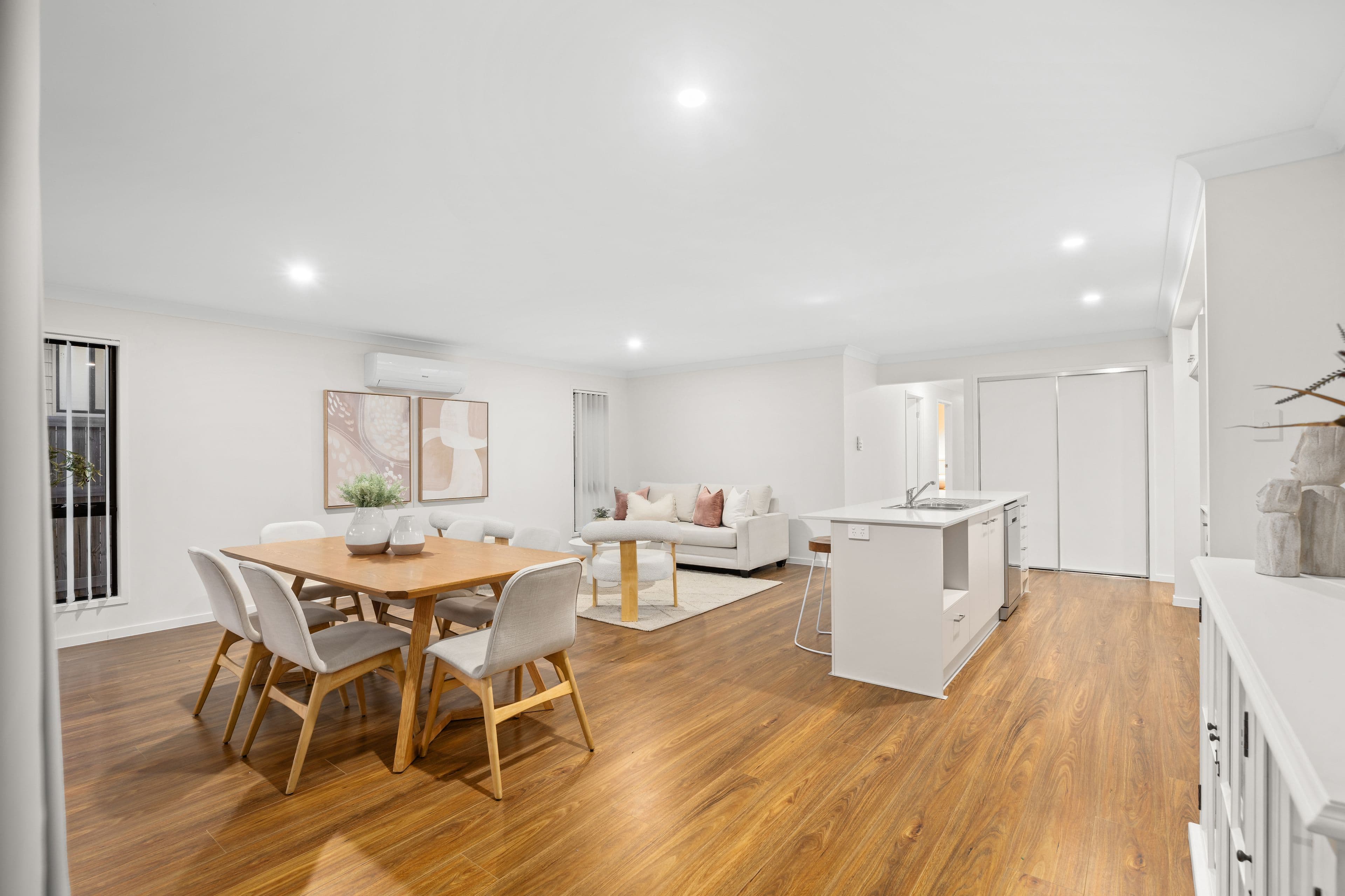 15 Wood Drive, Redbank Plains QLD 4301, Redbank Plains - Thumbnail 2