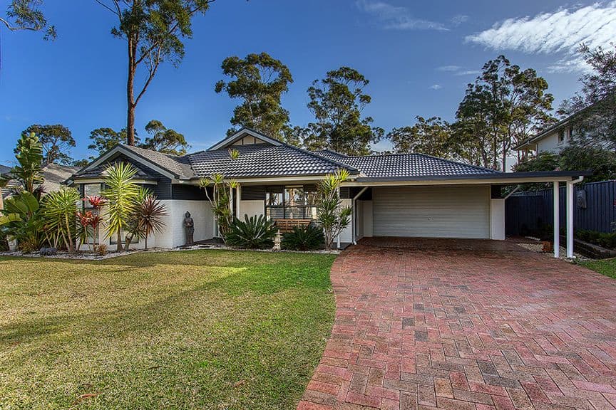 16 Oakmont Avenue, MEDOWIE NSW 2318, Medowie - Image 1