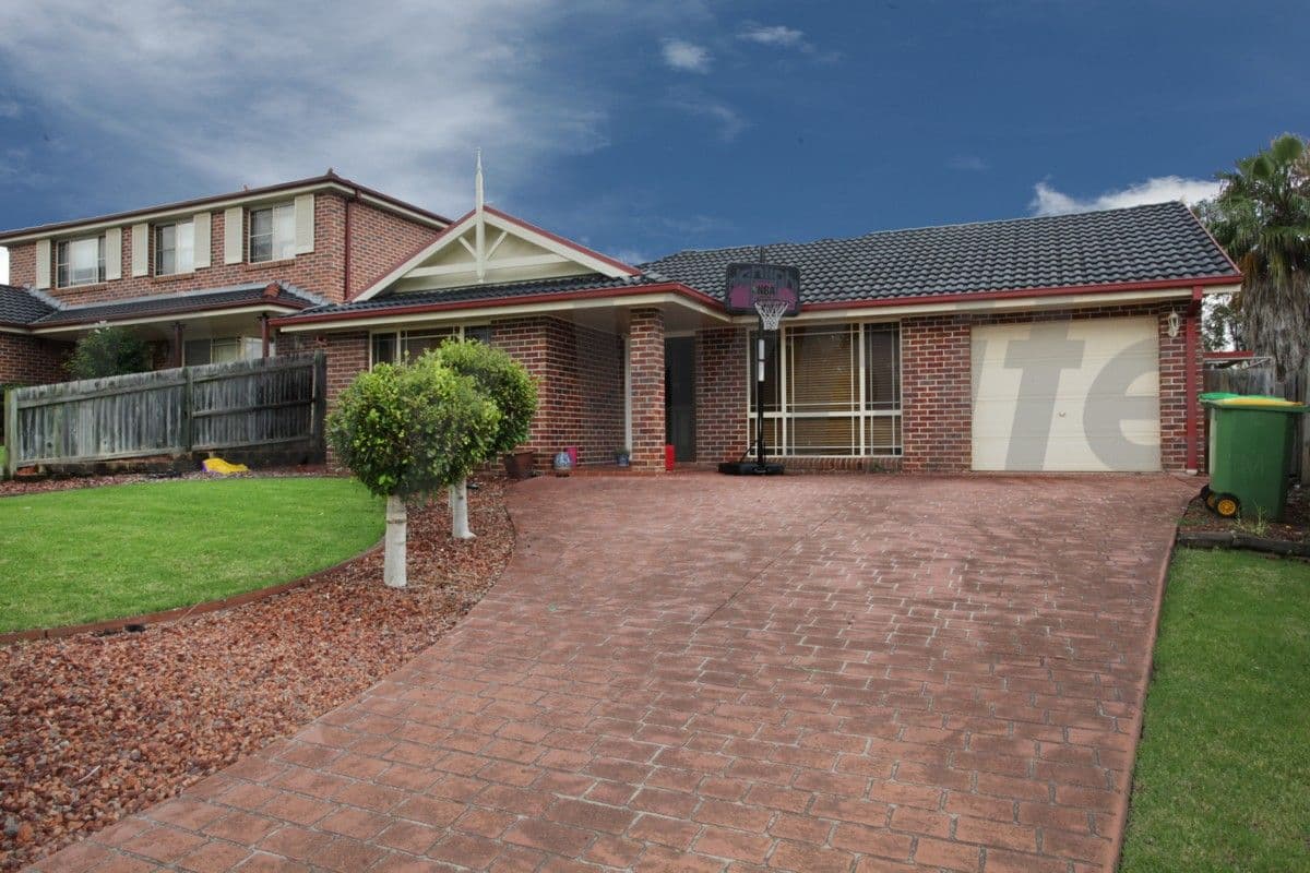 11 Dillwynia Drive, GLENMORE PARK NSW 2745, Glenmore Park - Image 1