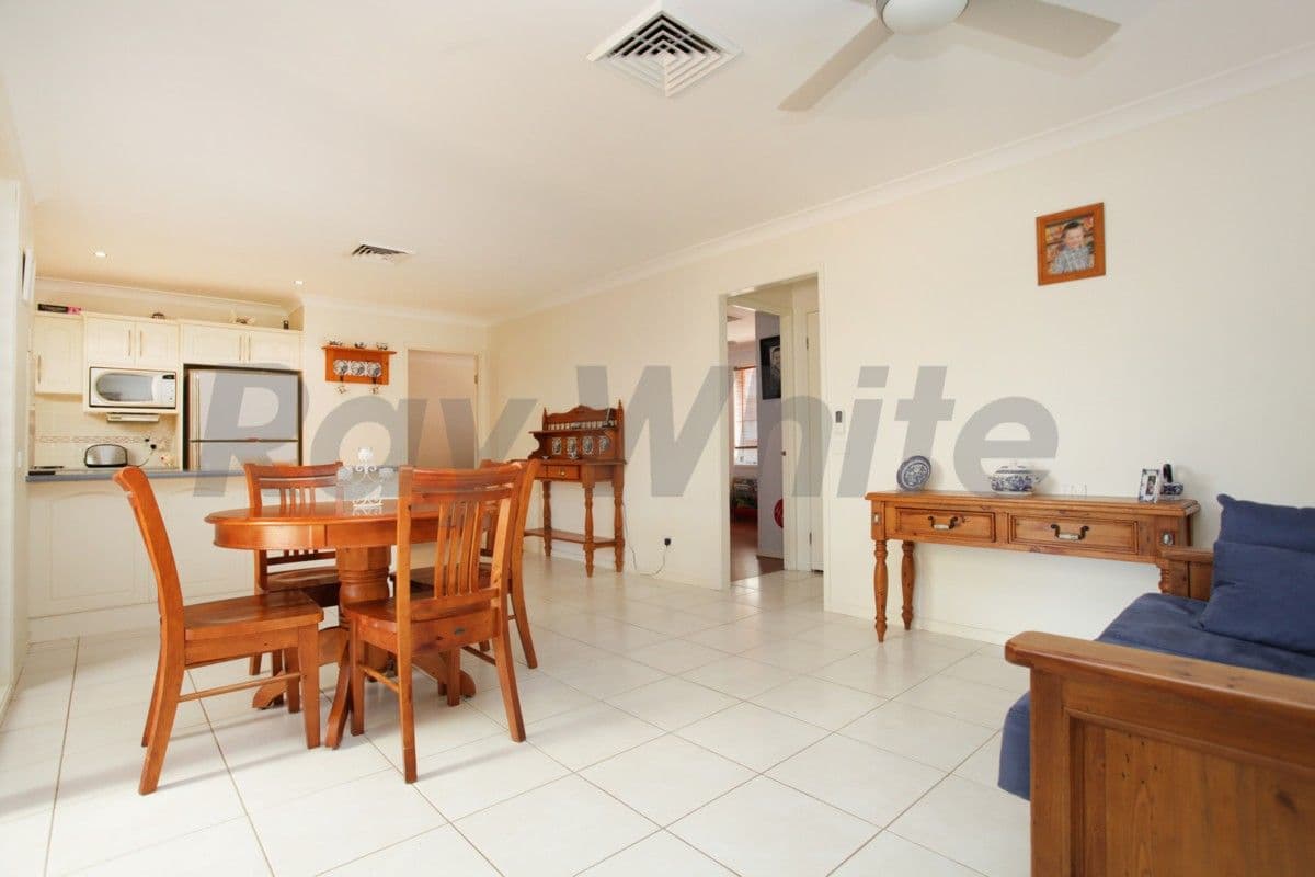11 Dillwynia Drive, GLENMORE PARK NSW 2745, Glenmore Park - Thumbnail 7