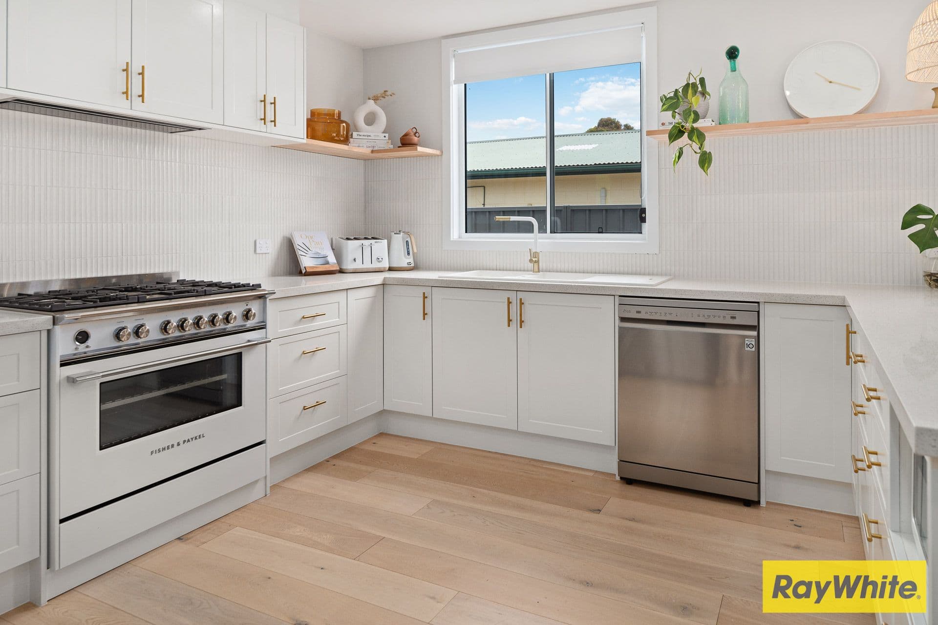 34 Ainslie Parade, Tomakin NSW 2537, Tomakin - Thumbnail 4