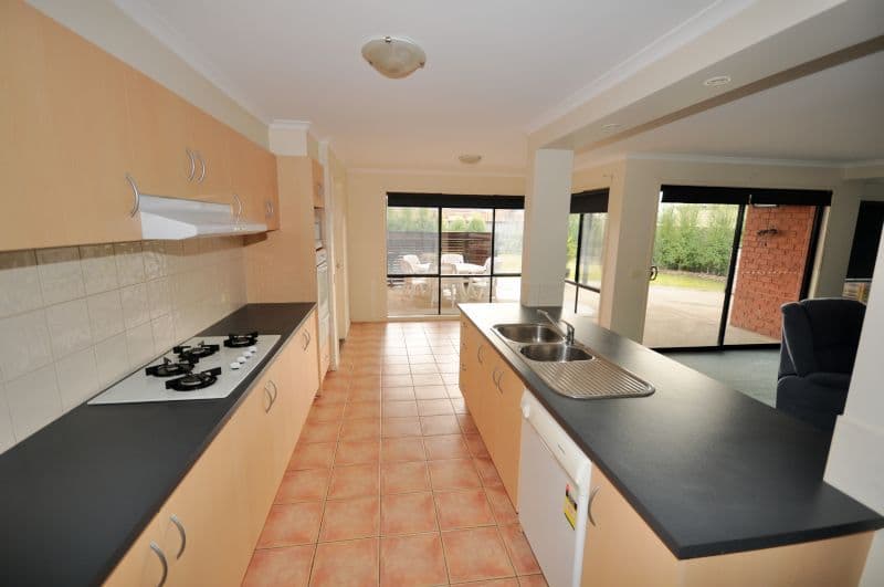 40 Balmaha  Avenue, BANNOCKBURN VIC 3331, Bannockburn - Thumbnail 2