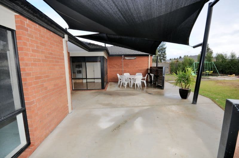 40 Balmaha  Avenue, BANNOCKBURN VIC 3331, Bannockburn - Thumbnail 7