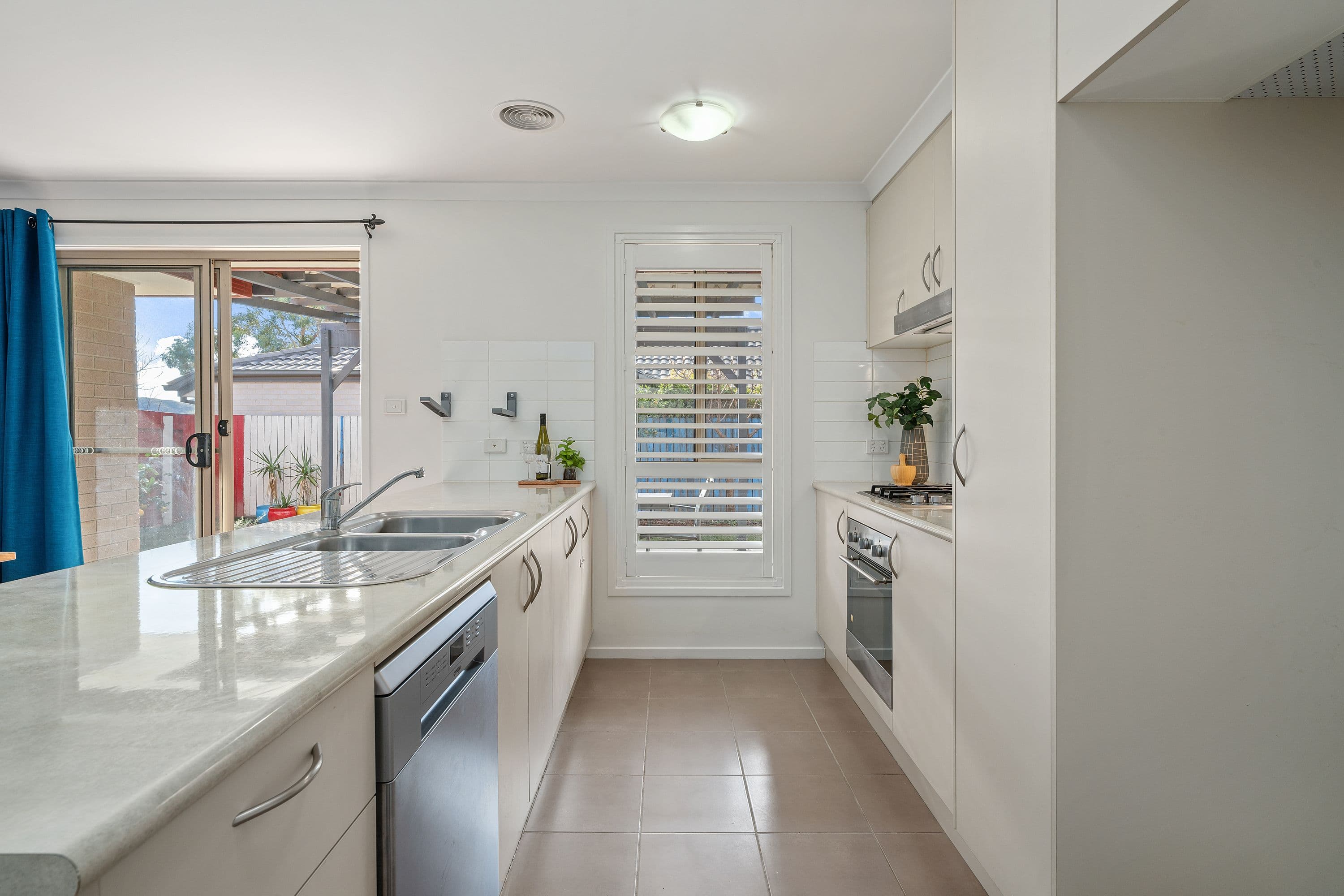 124 MacFarlane Burnett Avenue, Macgregor ACT 2615, Macgregor - Thumbnail 2