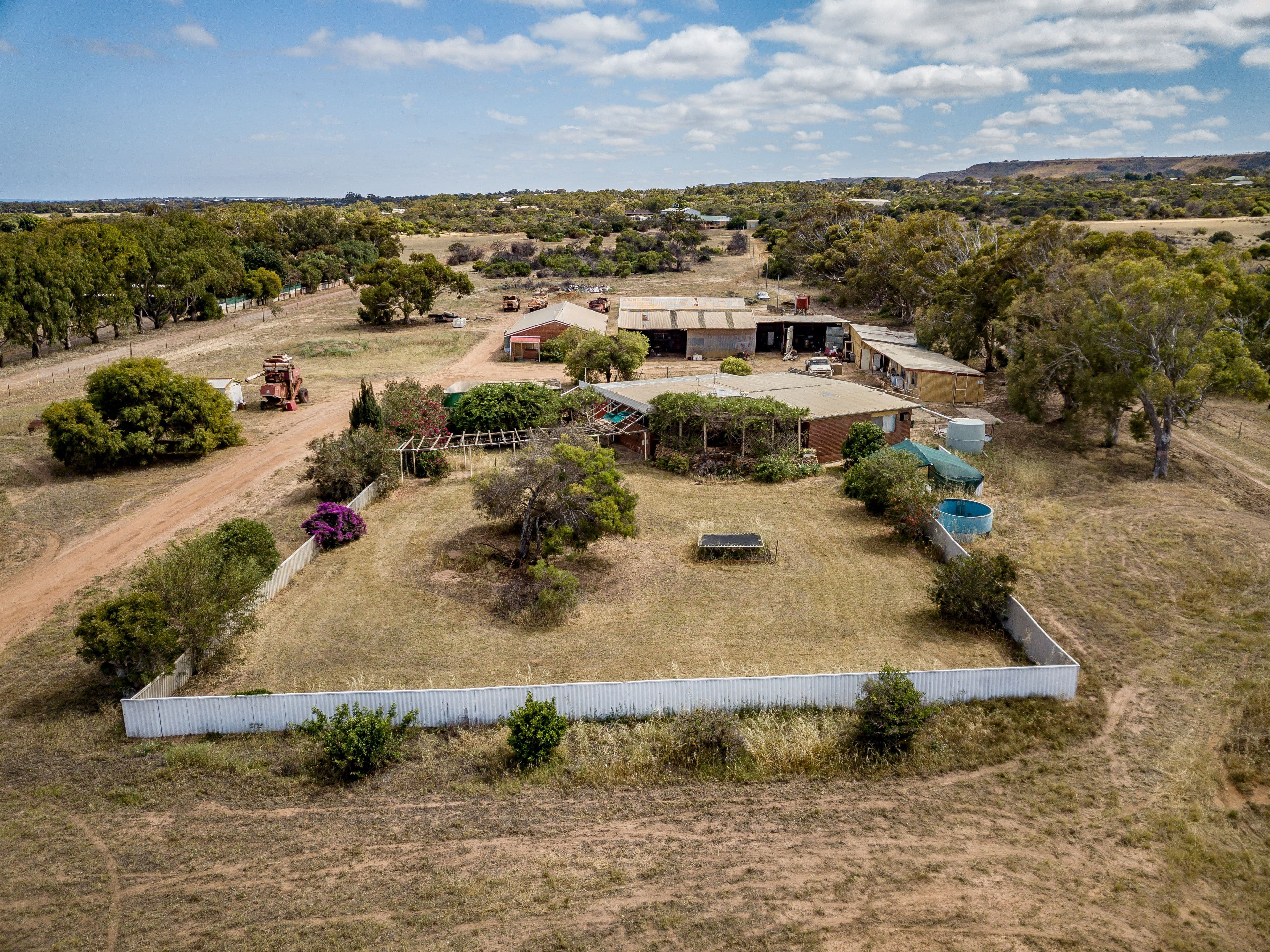 303-307 Chapman Valley Road, Waggrakine WA 6530, Waggrakine - Thumbnail 3
