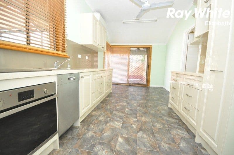 27 Everleigh Road, Elizabeth Vale SA 5112, Elizabeth Vale - Thumbnail 4