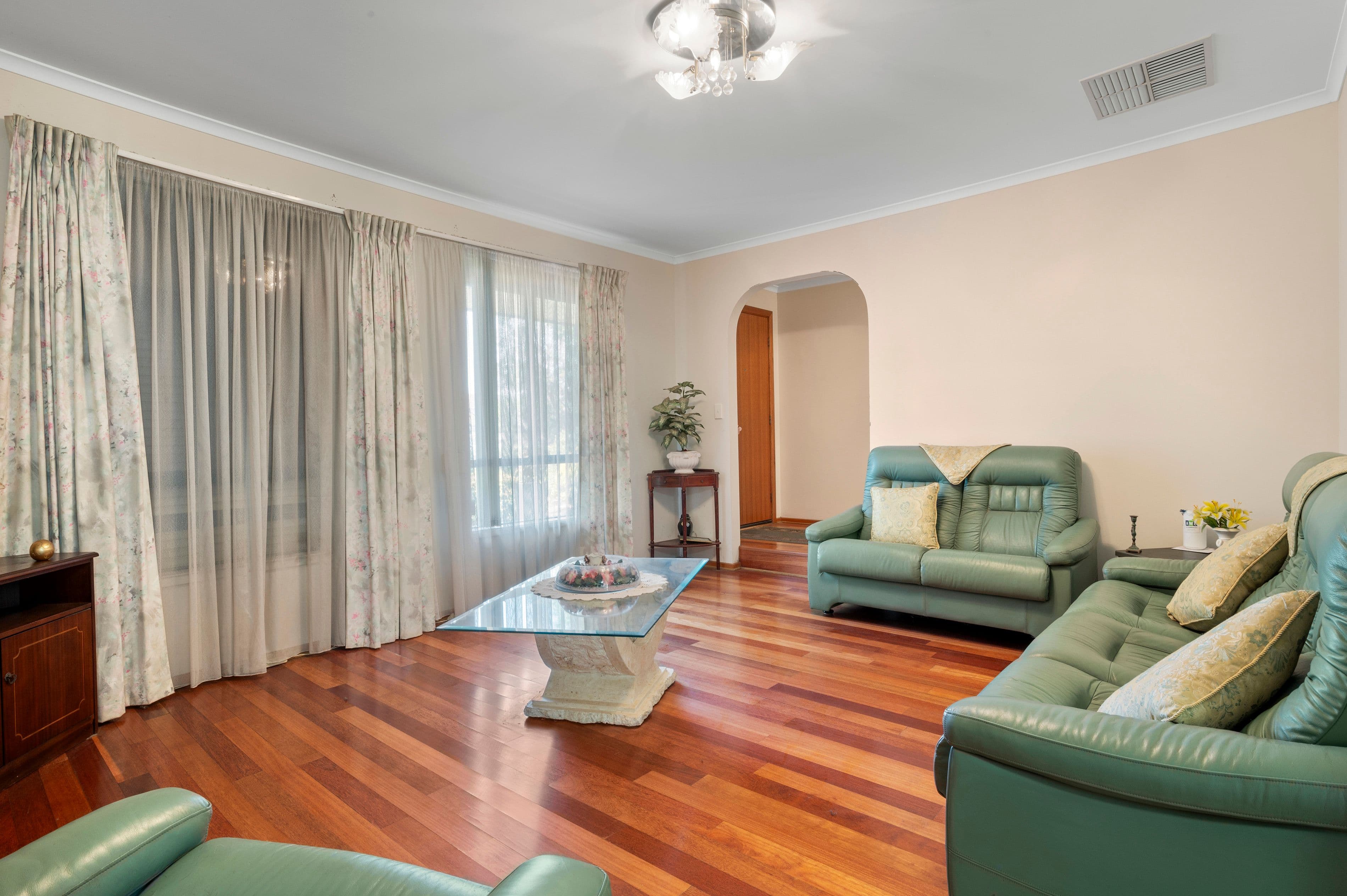 21 Sissinghurst Drive, Oakden SA 5086, Oakden - Thumbnail 2