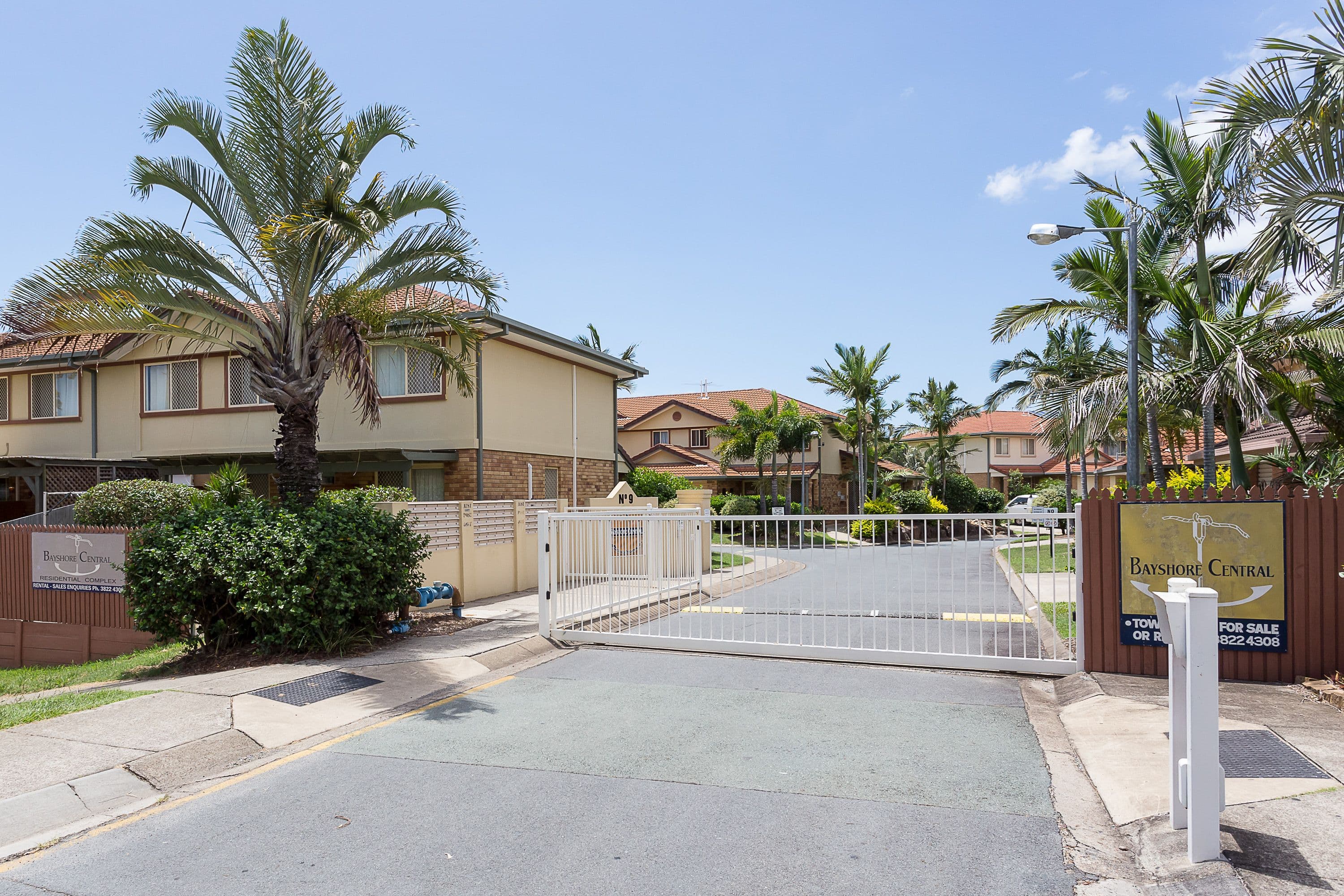 9 Bayside Court, Thorneside QLD 4158, Thorneside - Thumbnail 2