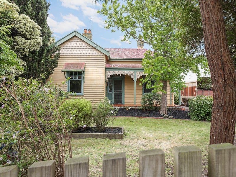 159 Hearn Street, Colac VIC 3250, Colac - Thumbnail 2