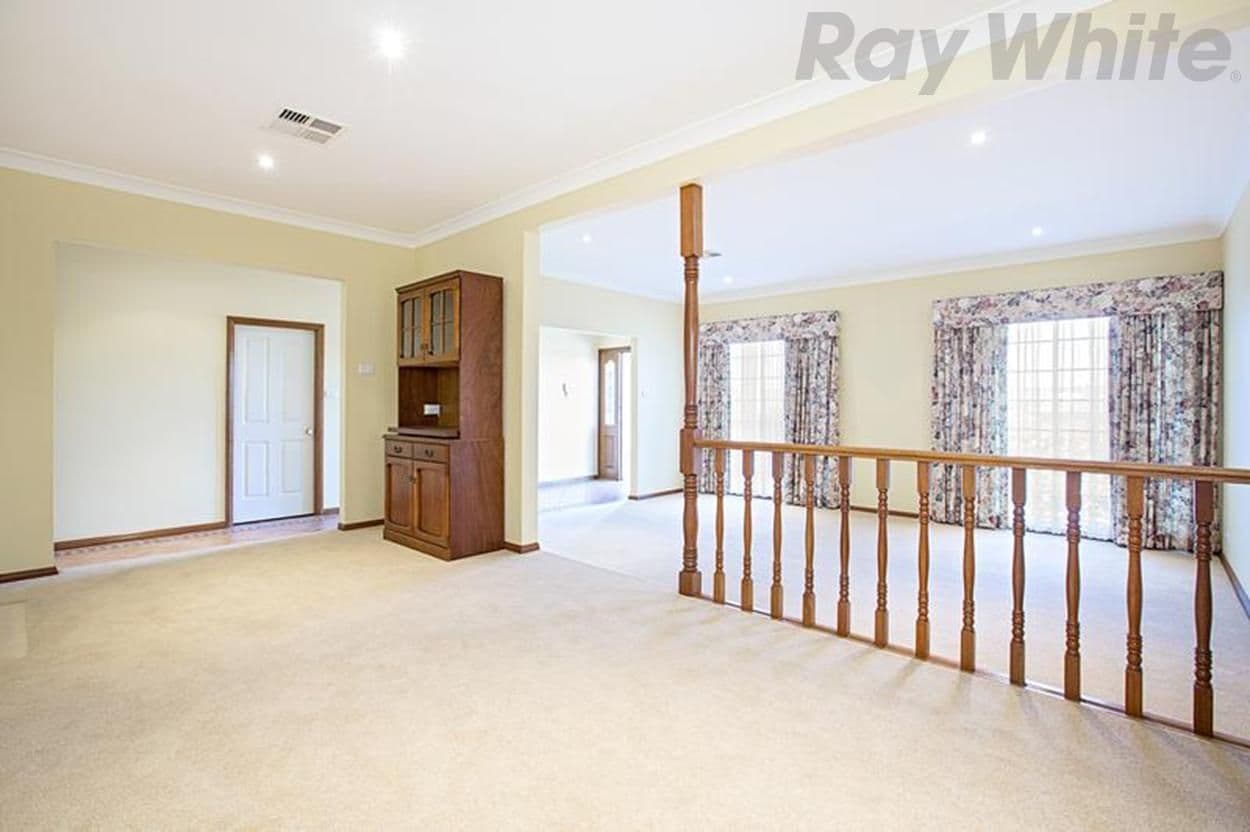 18 Mossberry Street, BLAIR ATHOL NSW 2560, Blair Athol - Thumbnail 3