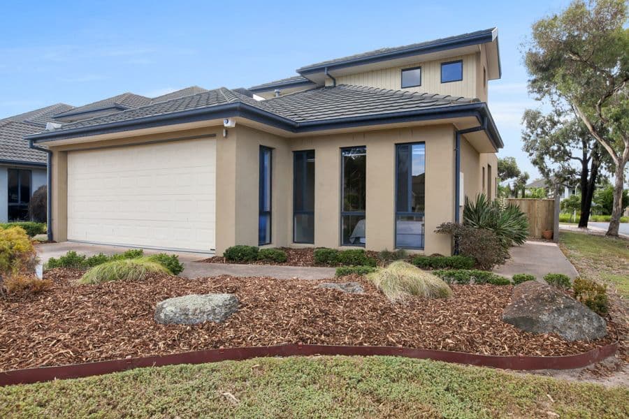 25 Lowess Lane, Sanctuary Lakes VIC 3030, Sanctuary Lakes - Image 1