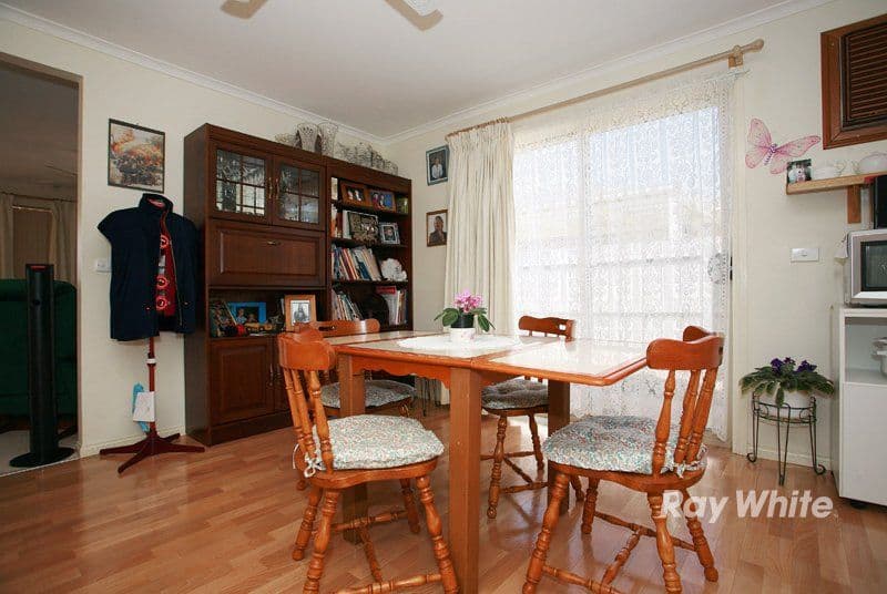 20 Genoa Way, CRANBOURNE VIC 3977, Cranbourne West - Thumbnail 3