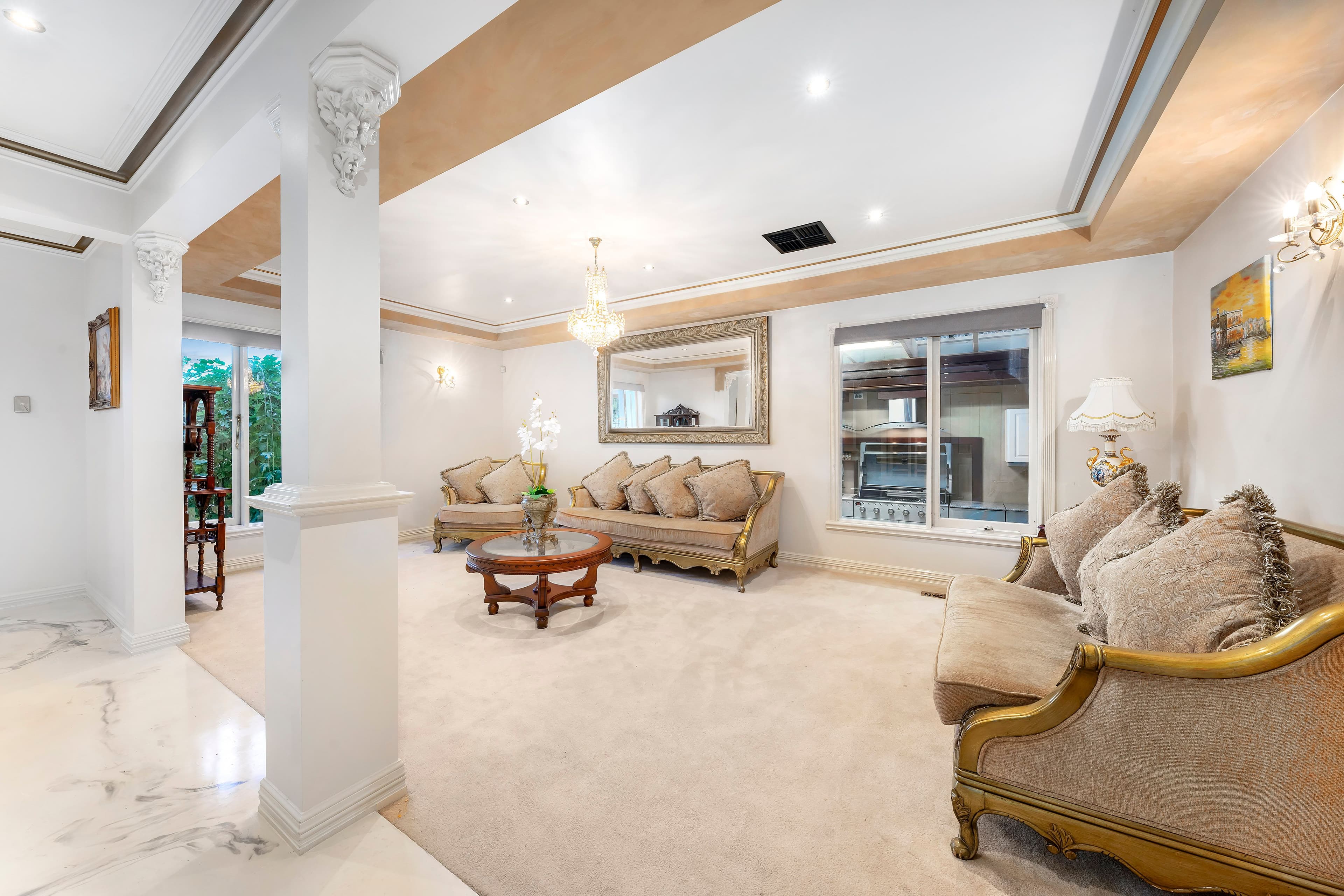21 Hillrise Court, Mill Park VIC 3082, Mill Park - Thumbnail 2