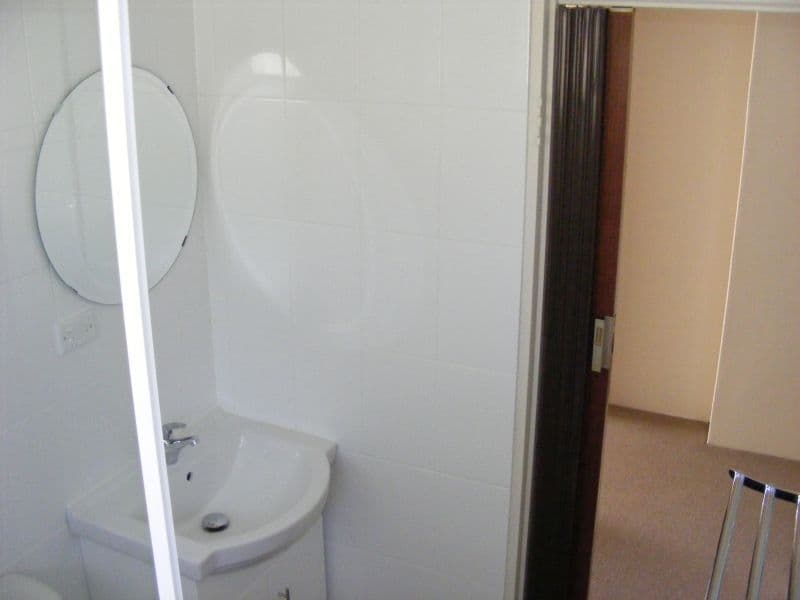 18 Robinson Street, WOLLONGONG NSW 2500, Wollongong - Thumbnail 8