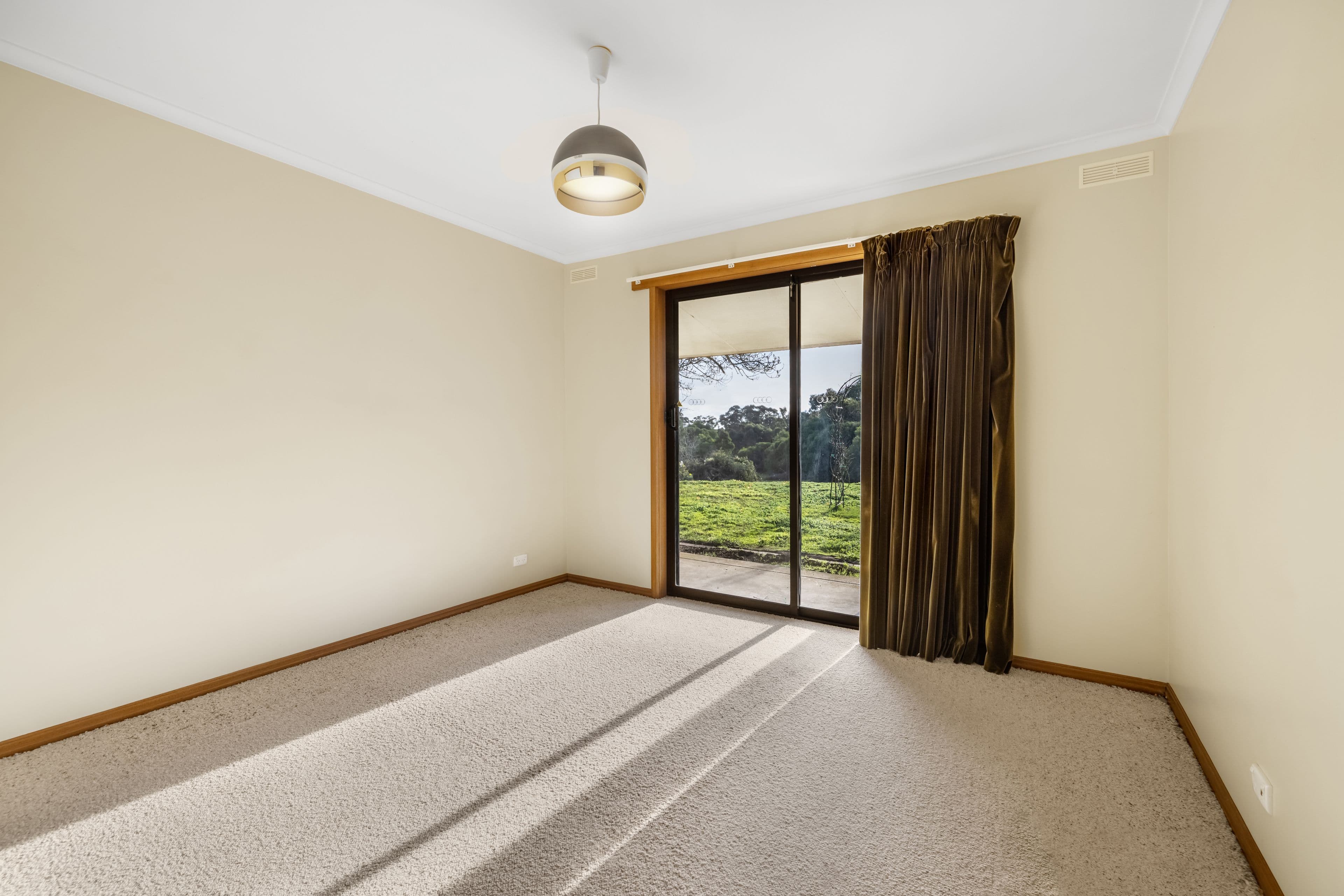 452 Fussell Street, Canadian VIC 3350, Canadian - Thumbnail 8