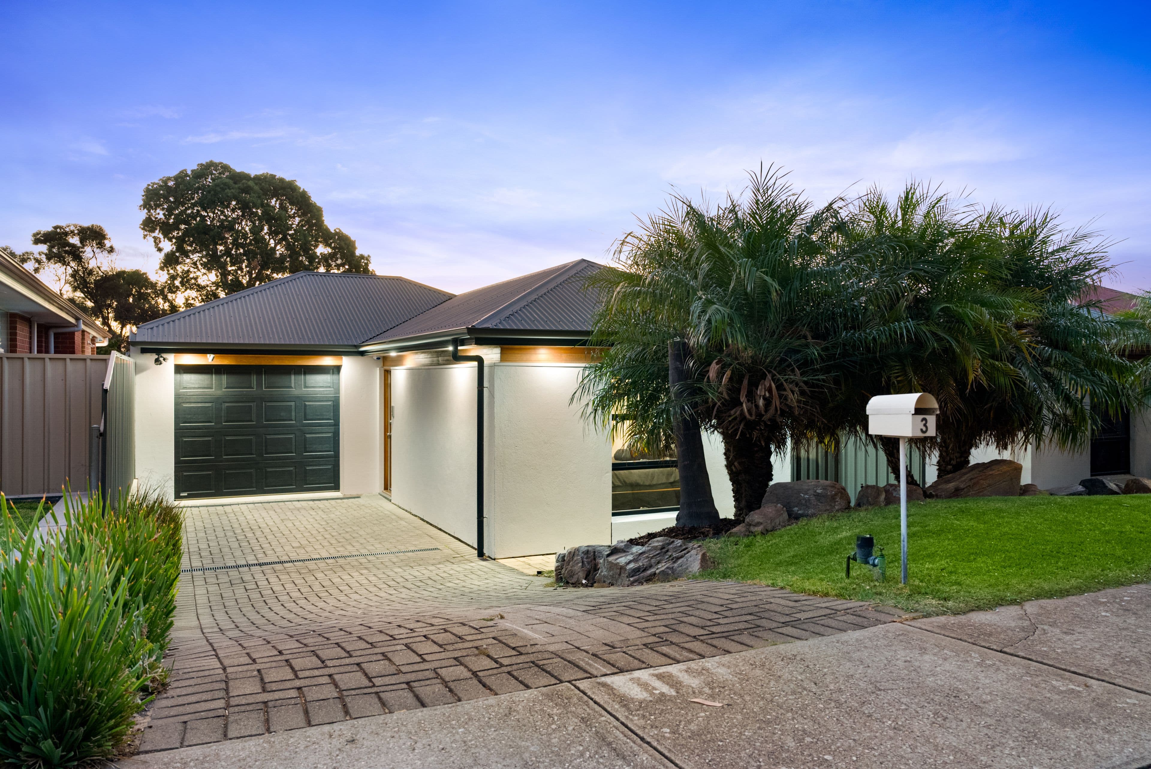 3 Ridgeway Avenue, Enfield SA 5085, Enfield - Thumbnail 2