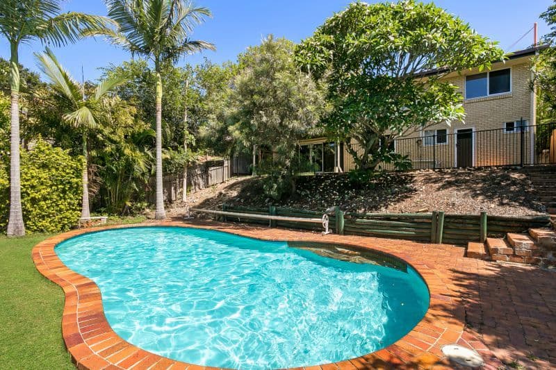 7 Rowena Street, Kenmore QLD 4069, Kenmore - Thumbnail 2