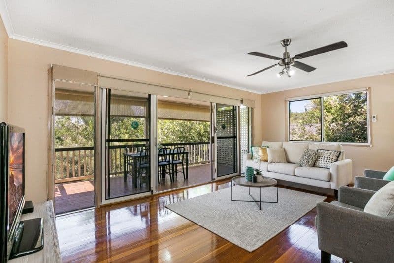 7 Rowena Street, Kenmore QLD 4069, Kenmore - Thumbnail 6
