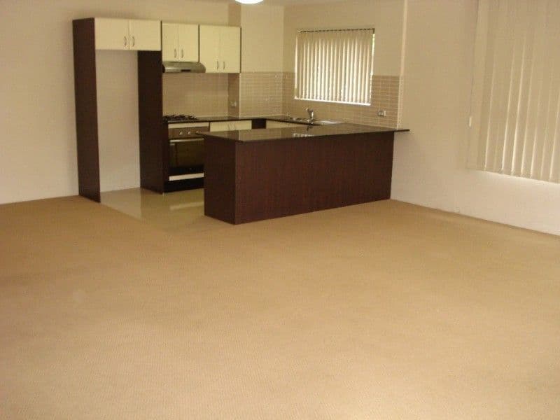 33-31 Campbell Street, LIVERPOOL NSW 2170, Liverpool - Thumbnail 3
