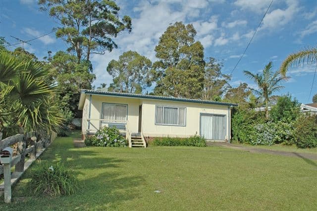 5 Bernadette BoulevaRoad, BATEHAVEN NSW 2536, Batehaven - Image 1
