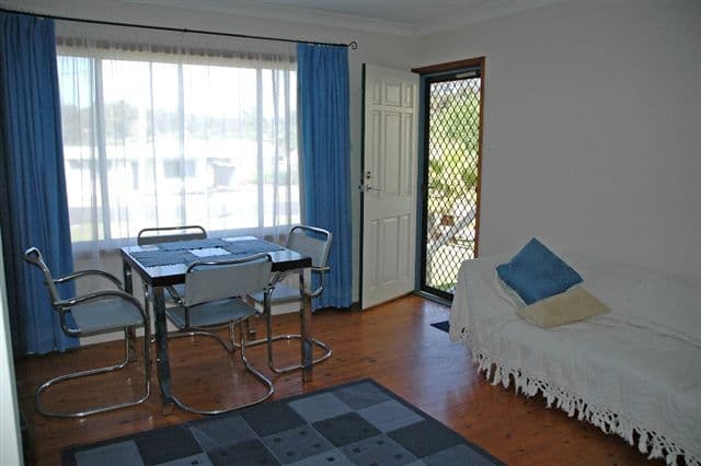 5 Bernadette BoulevaRoad, BATEHAVEN NSW 2536, Batehaven - Thumbnail 7