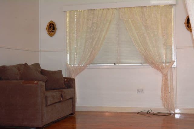15 Walter Street, Blackall QLD 4472, Blackall - Thumbnail 3