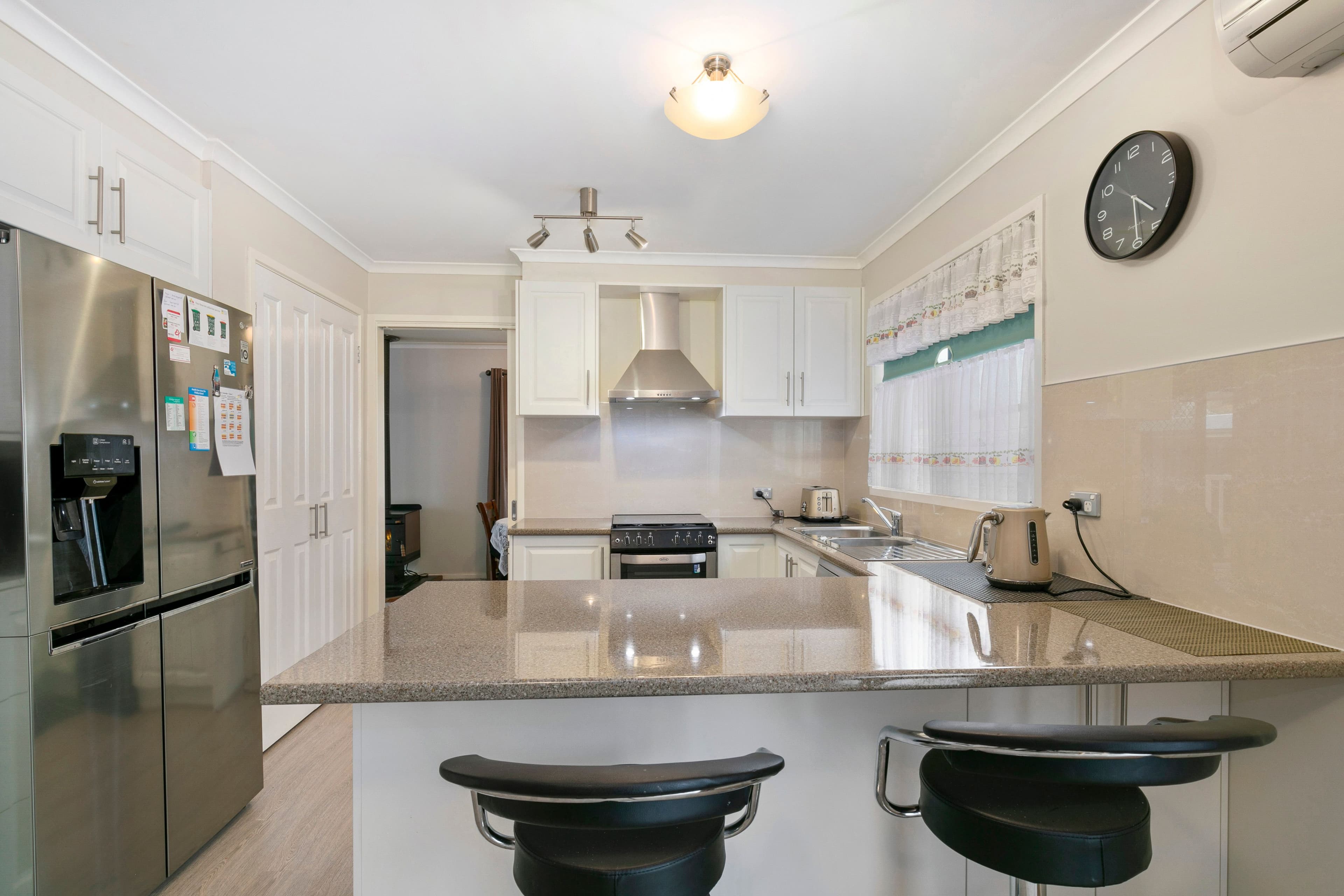 8 Alvina Crescent, Surf Beach VIC 3922, Surf Beach - Thumbnail 4