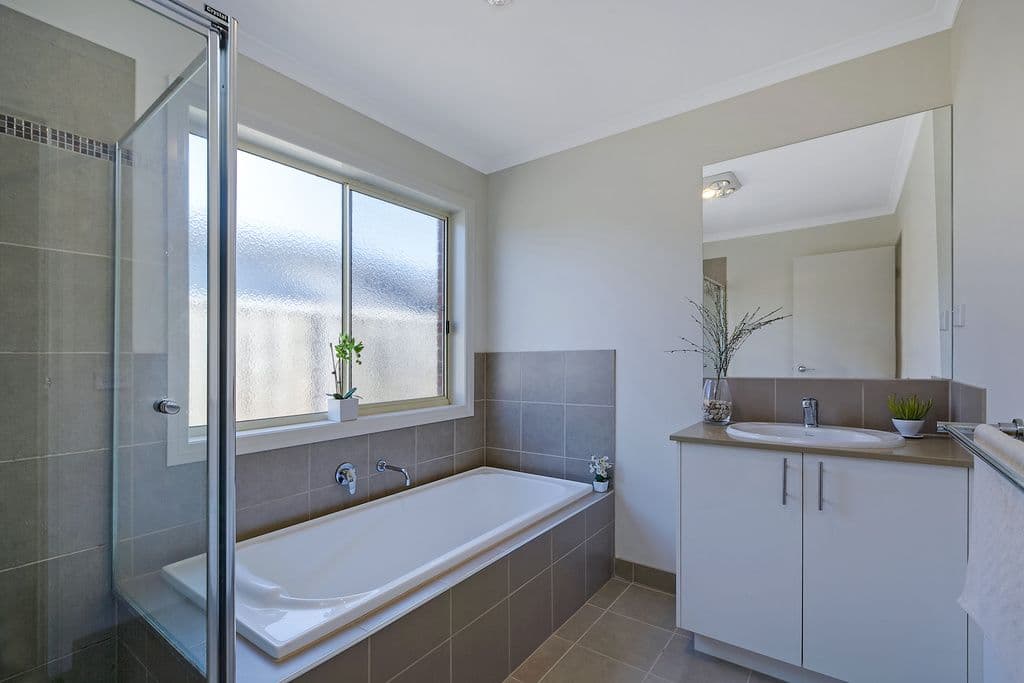 34 Stonegate Drive, EPPING VIC 3076, Epping - Thumbnail 7
